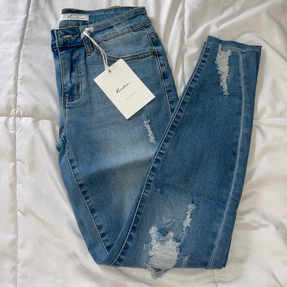 Brand new junior size 1 jeans